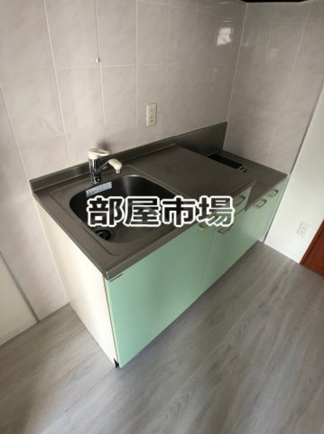 ヴィサージュ東日暮里のキッチン
