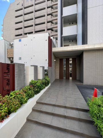 ヴェーラ カーサ ウルバーナ　名古屋市賃貸　仲介手数料無料のエントランス