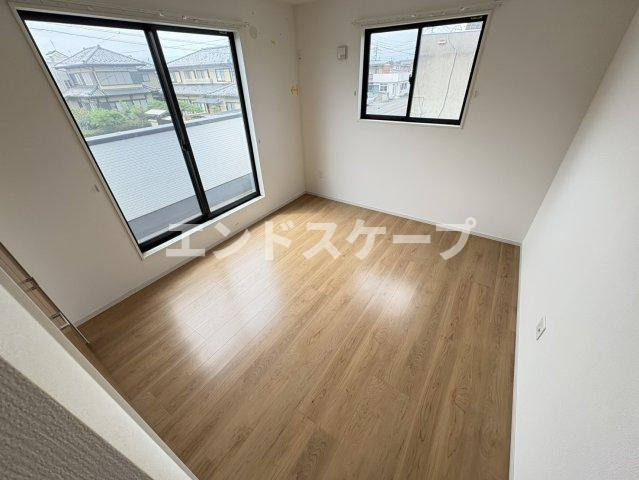 前橋市三俣町戸建の居間・リビング|高崎、前橋のお部屋探しはエンドスケープまで！お客様の理想お聞かせ下さい♪