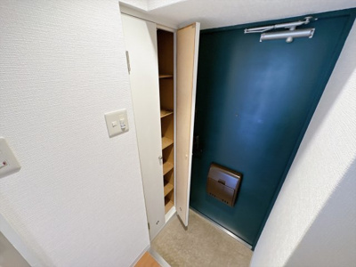 【玄関】 | 楠青山ビル別館