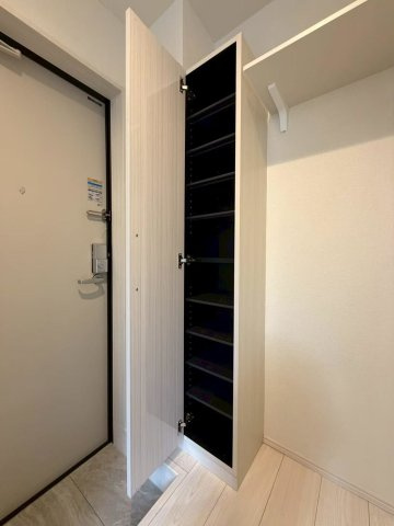 杉並区堀ノ内３丁目のアパートの収納|同シリーズの参考写真です。実際の設備・内装は現況を優先とさせていただきます。