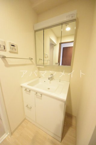 【洗面所】 | CAMPHORA | シャンプードレッサー！