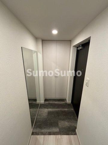 RISING Maison 本町橋の玄関
