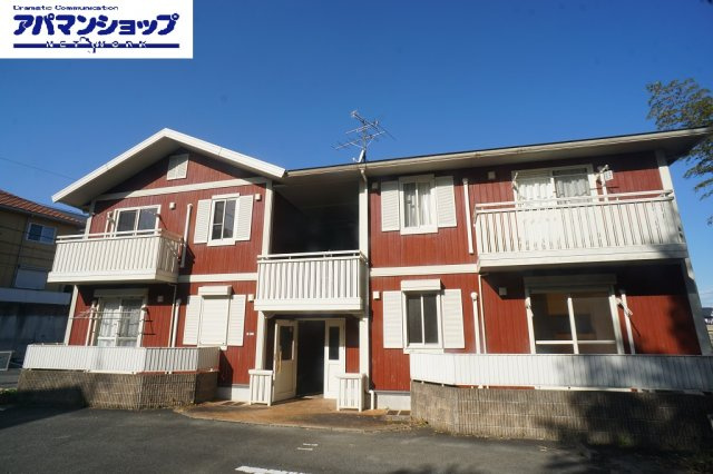 奈良市六条２丁目のアパート