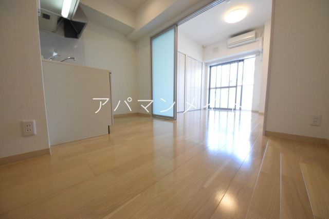 【居間・リビング】 | TWINSYAMAKIⅡ | 戸塚周辺ならアパマンメイトへＬｅｔｓ Ｇｏ ！
