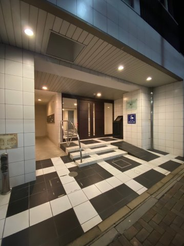フローライト徳川　名古屋市賃貸　仲介手数料無料のエントランス|エントランス