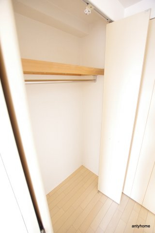 ジュネーゼグラン福島Noda　仲介手数料無料の収納