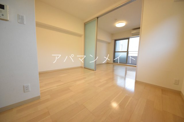 【居間・リビング】 | TWINSYAMAKIⅠ | 戸塚周辺ならアパマンメイトへＬｅｔｓ Ｇｏ ！