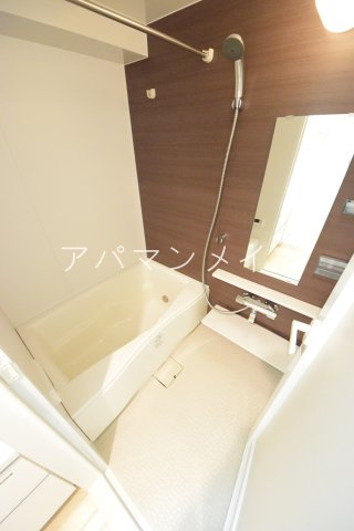 【浴室】 | TWINSYAMAKIⅠ | 日々の疲れを癒すお風呂付です