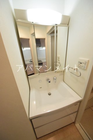 【洗面所】 | TWINSYAMAKIⅠ | 洗面所です