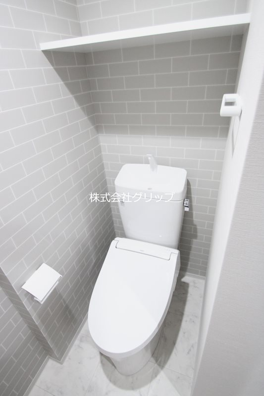 Le'a横濱阪東橋参番館のトイレ