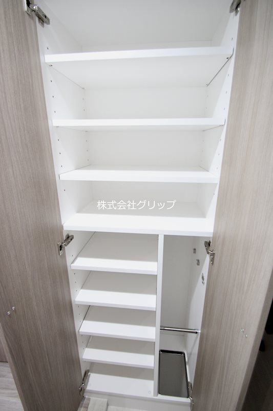 Le'a横濱阪東橋参番館の収納