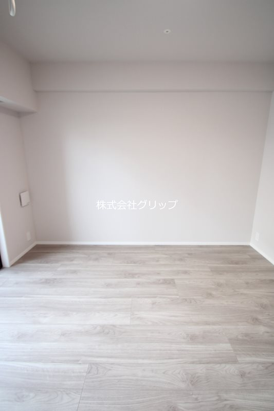 Le'a横濱阪東橋参番館の洋室