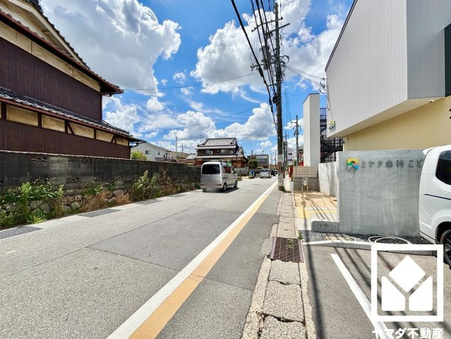 伏見区久我森の宮町　の前面道路含む現地写真