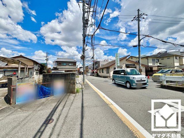 伏見区久我森の宮町　の前面道路含む現地写真