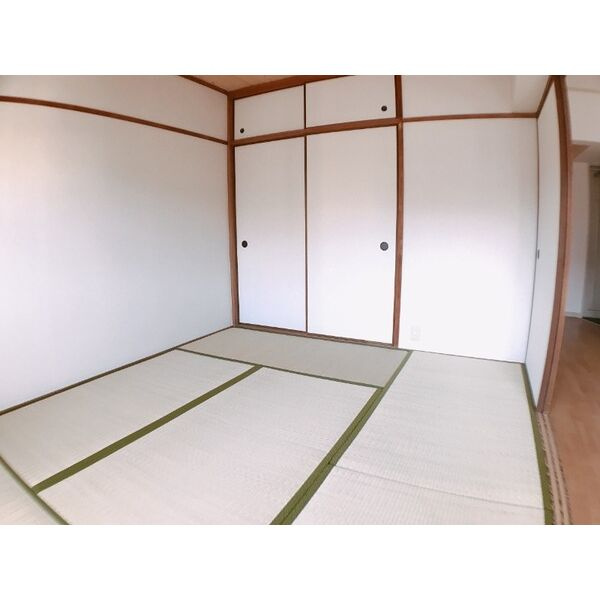 樋口マンション(淀川)の和室