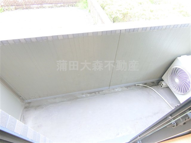 ルーブル大鳥居のバルコニー
