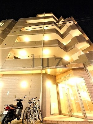 ロイヤル白楽の外観