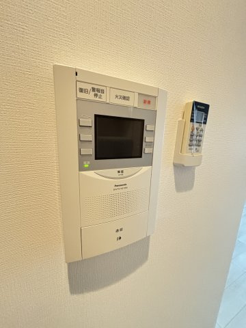 【セキュリティ】 | スプランディッド新大阪Ⅲ