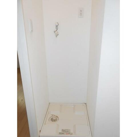 【設備】 | バレーヌ大森山王 | 洗濯機置き場です