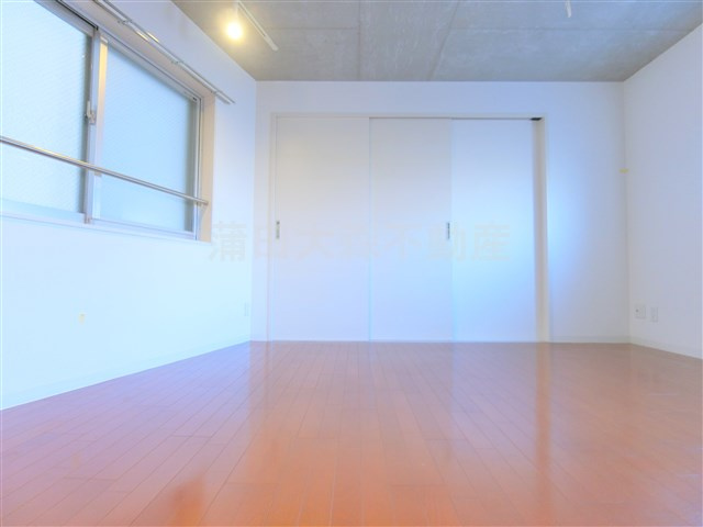 FRレジデンス大森町の居間・リビング