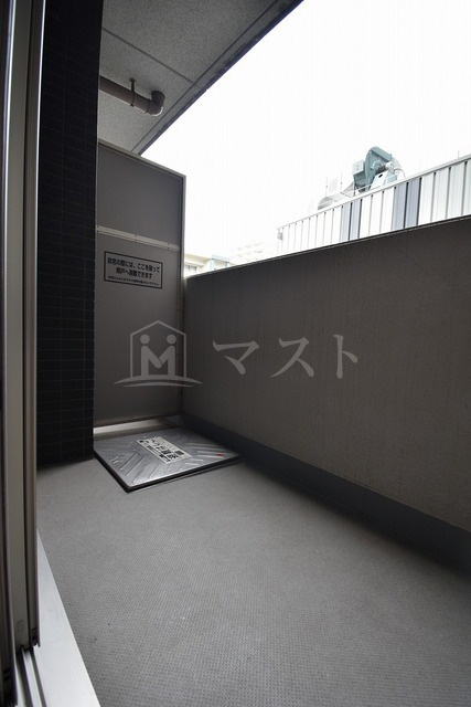 ISM谷町六丁目　のバルコニー