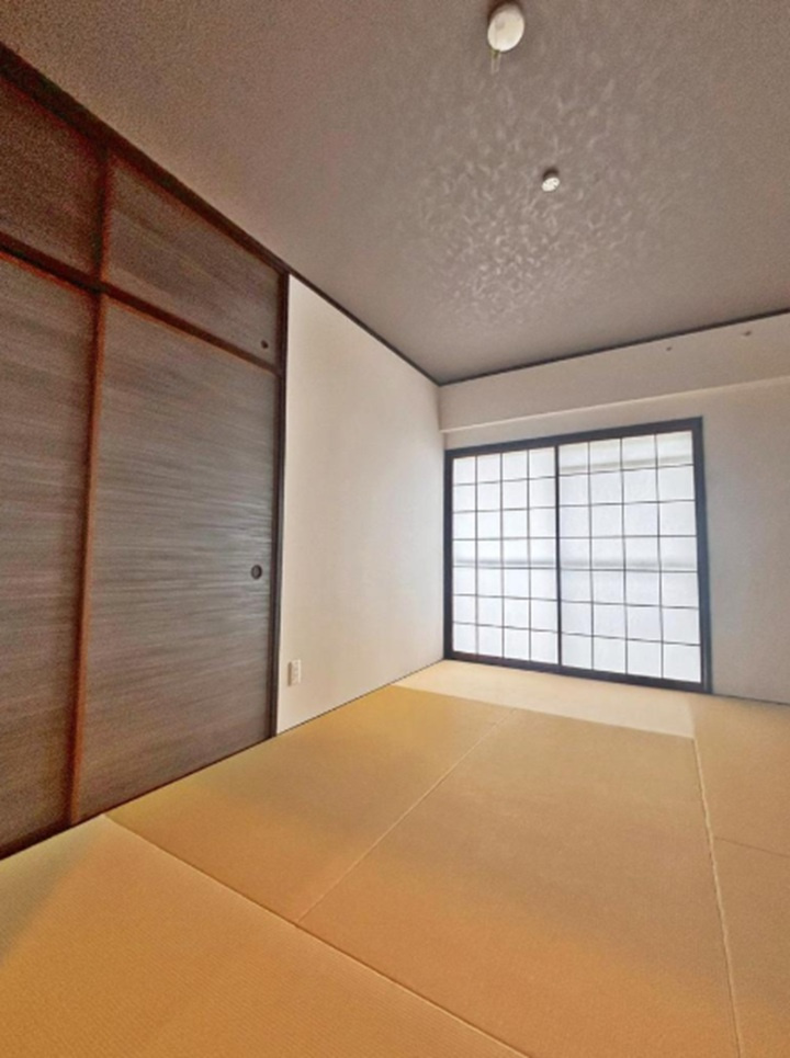 住吉川ハイツの和室