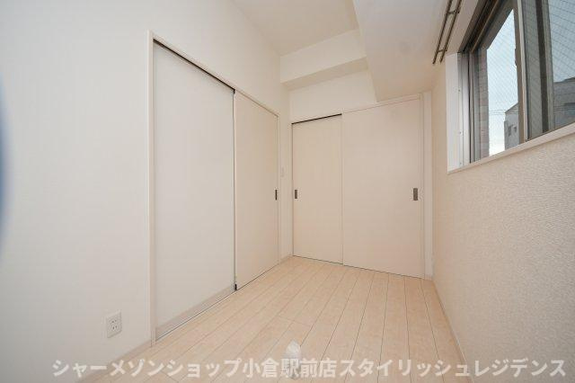 ERIOS COURT 中津口の居間・リビング
