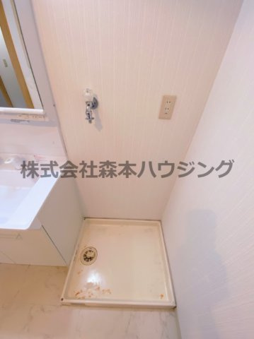 【設備】 | 　ラフィネ星田 | 室内洗濯機置き場です