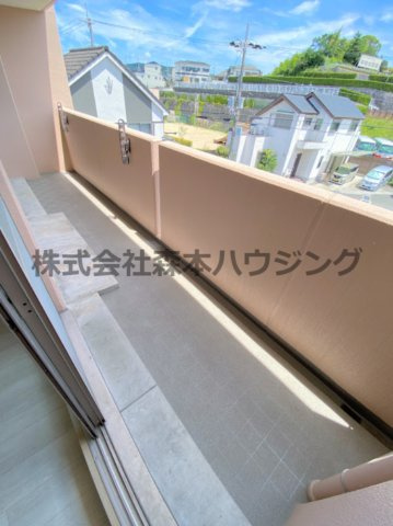 【バルコニー】 | 　ラフィネ星田 | 広々としたバルコニーです