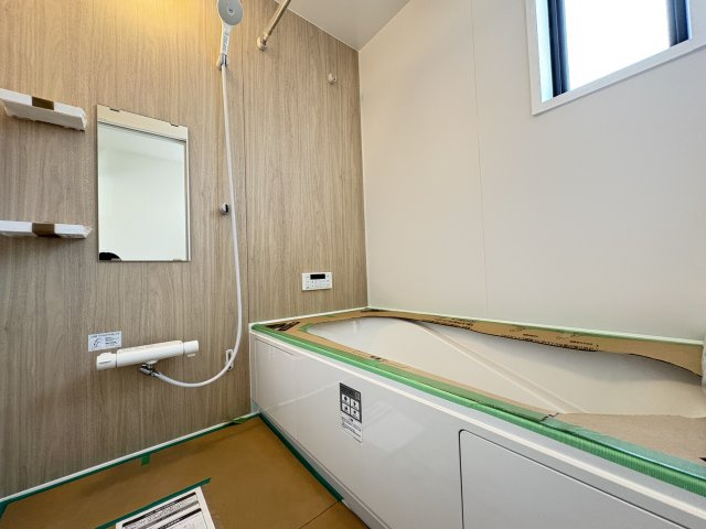 Bloom若松区浜町2丁目2期の浴室|浴室暖房換気乾燥機・24時間換気機能付きで、一年中快適にお使いいただけます。