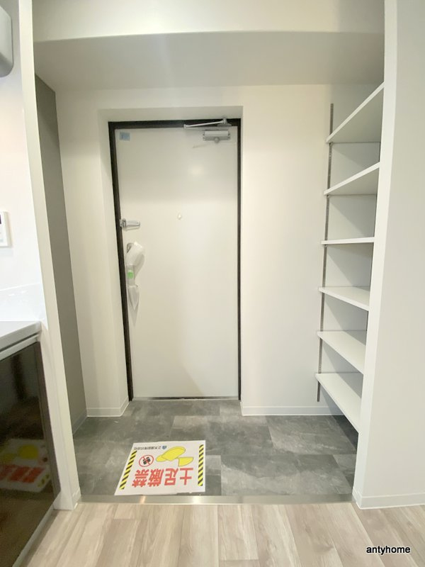 ヴェルレジデンス天満　仲介手数料無料の玄関