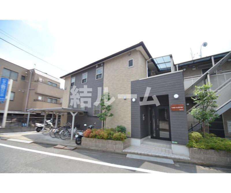 練馬区中村北２丁目のアパートのエントランス
