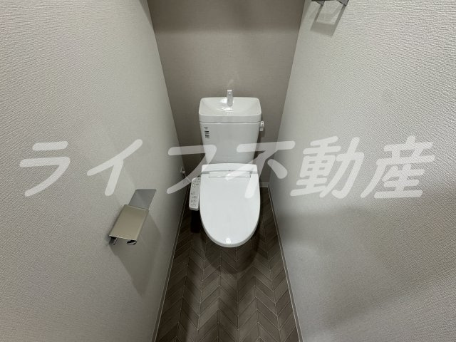 アドバンス大阪メルディアのトイレ|清潔感のあるトイレです
