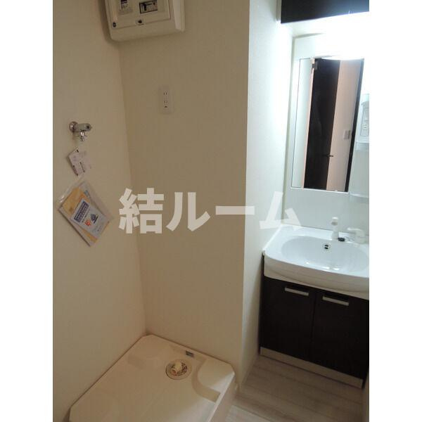 文京区目白台３丁目のアパートの洗面所