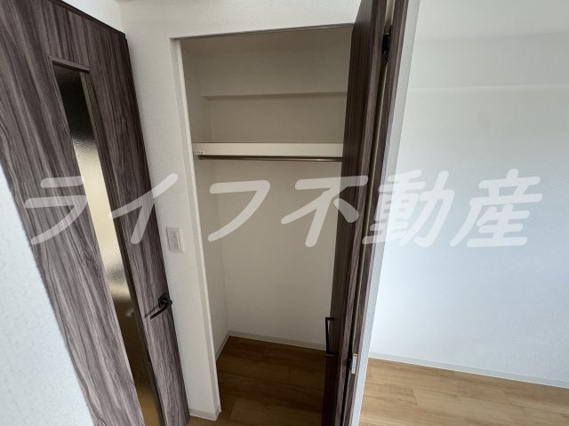 アドバンス大阪メルディアの収納|たっぷりとした収納スペースです