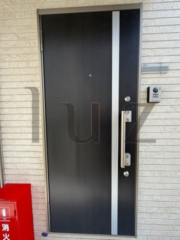 スピカハイツ戸部の玄関