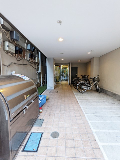 【エントランス】インベスト川崎 