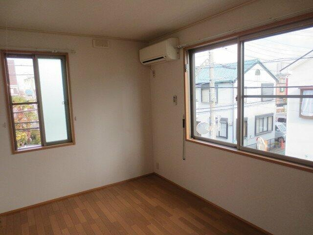 ２面採光で明るいお部屋です！