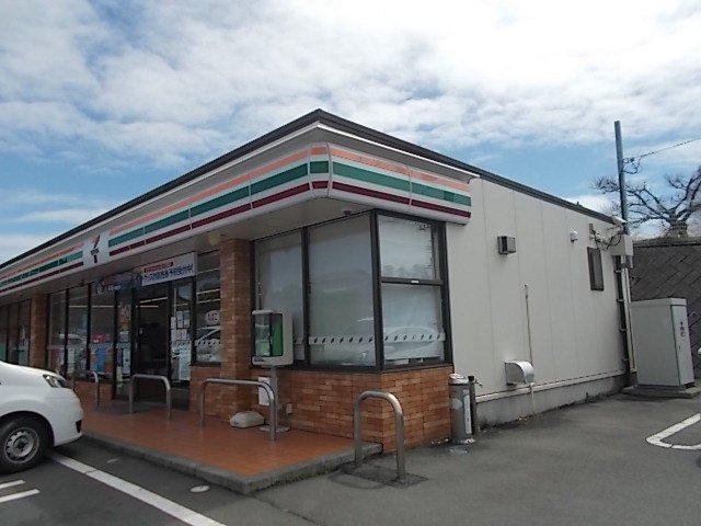 ドルチェ・Ｓの周辺|セブンイレブン千波小学校通り店まで700m