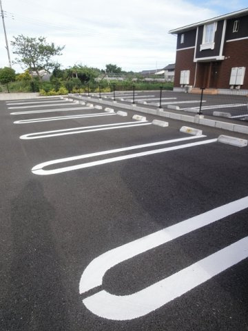 セント．クララアパートメントＡの駐車場|駐車場です