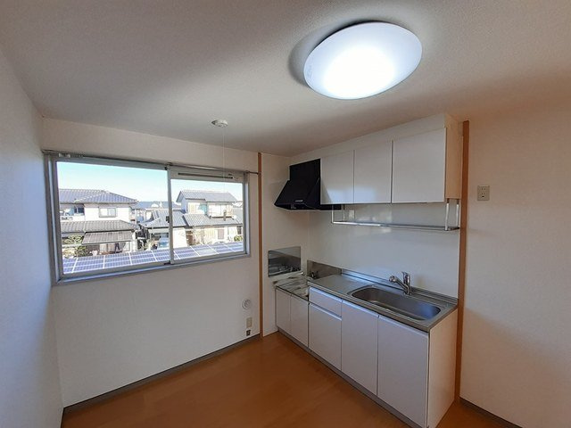 プラドール浜田のキッチン|キッチンでお料理をお楽しみください