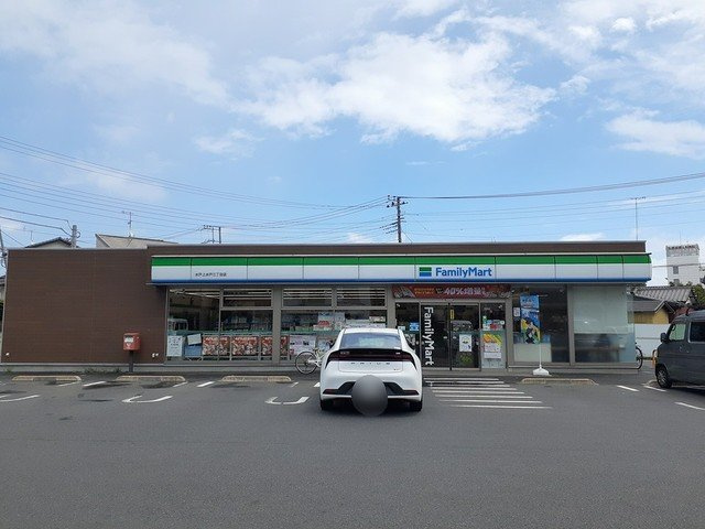 キアラ水戸の周辺|ファミリーマート　上水戸三丁目まで443m