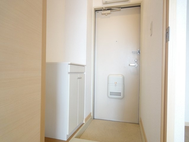 ニューシティ木村の玄関|収納もある玄関です