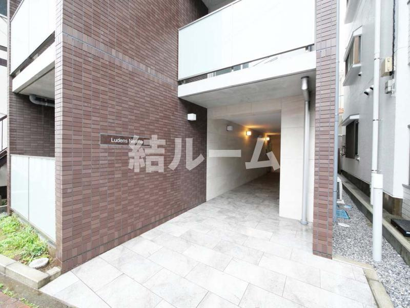 練馬区豊玉中３丁目の賃貸マンションのエントランス
