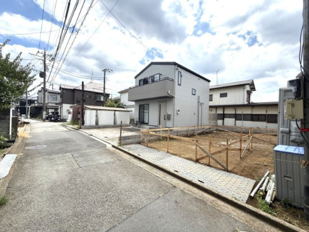 【外観】 | 【仲介手数料２６０万円が無料！】■祖師ヶ谷大蔵駅１４分■南庭■住宅性能評価６項目で最高評価■ＺＥＨ | 決算キャンペーン中！
家計応援サービスの限界に挑戦中！
詳細は「諸費用」欄をご確認下さい！
■祖師ヶ谷大蔵駅１４分
■住宅性能評価６項目で最高評価
■南庭あり
■ＺＥＨ水準
■モデルハウス内覧可