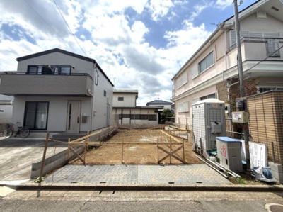 【外観】 | 【仲介手数料２６０万円が無料！】■祖師ヶ谷大蔵駅１４分■南庭■住宅性能評価６項目で最高評価■ＺＥＨ | 決算キャンペーン中！
家計応援サービスの限界に挑戦中！
詳細は「諸費用」欄をご確認下さい！
■祖師ヶ谷大蔵駅１４分
■住宅性能評価６項目で最高評価
■南庭あり
■ＺＥＨ水準
■モデルハウス内覧可