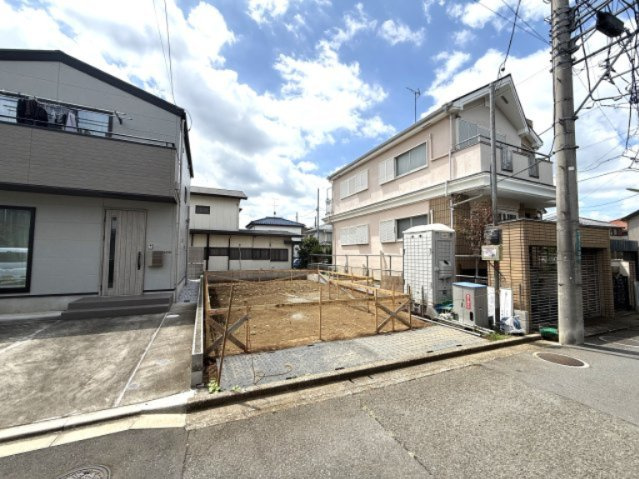 【外観】 | 【仲介手数料２６０万円が無料！】■祖師ヶ谷大蔵駅１４分■南庭■住宅性能評価６項目で最高評価■ＺＥＨ | 諸費用２６０円ＯＦＦキャンペーン！
決算キャンペーン中！
家計応援サービスの限界に挑戦中！
■祖師ヶ谷大蔵駅１４分
■住宅性能評価６項目で最高評価
■南庭あり
■ＺＥＨ水準
■モデルハウス内覧可