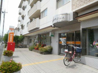 葛西仲町郵便局まで365m