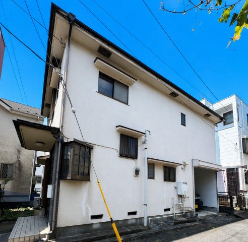 越谷市宮本町中古戸建て◆車庫付き◆の外観|買物便利なエリアにマイホームを！
